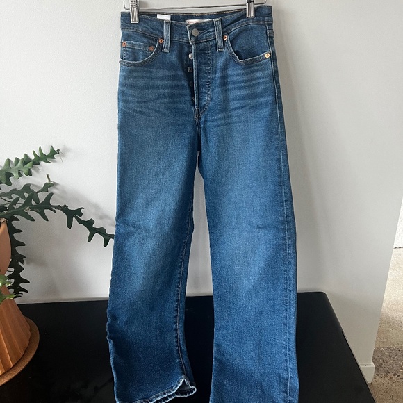 Levi's ribcage jeans - Picture 1 of 5